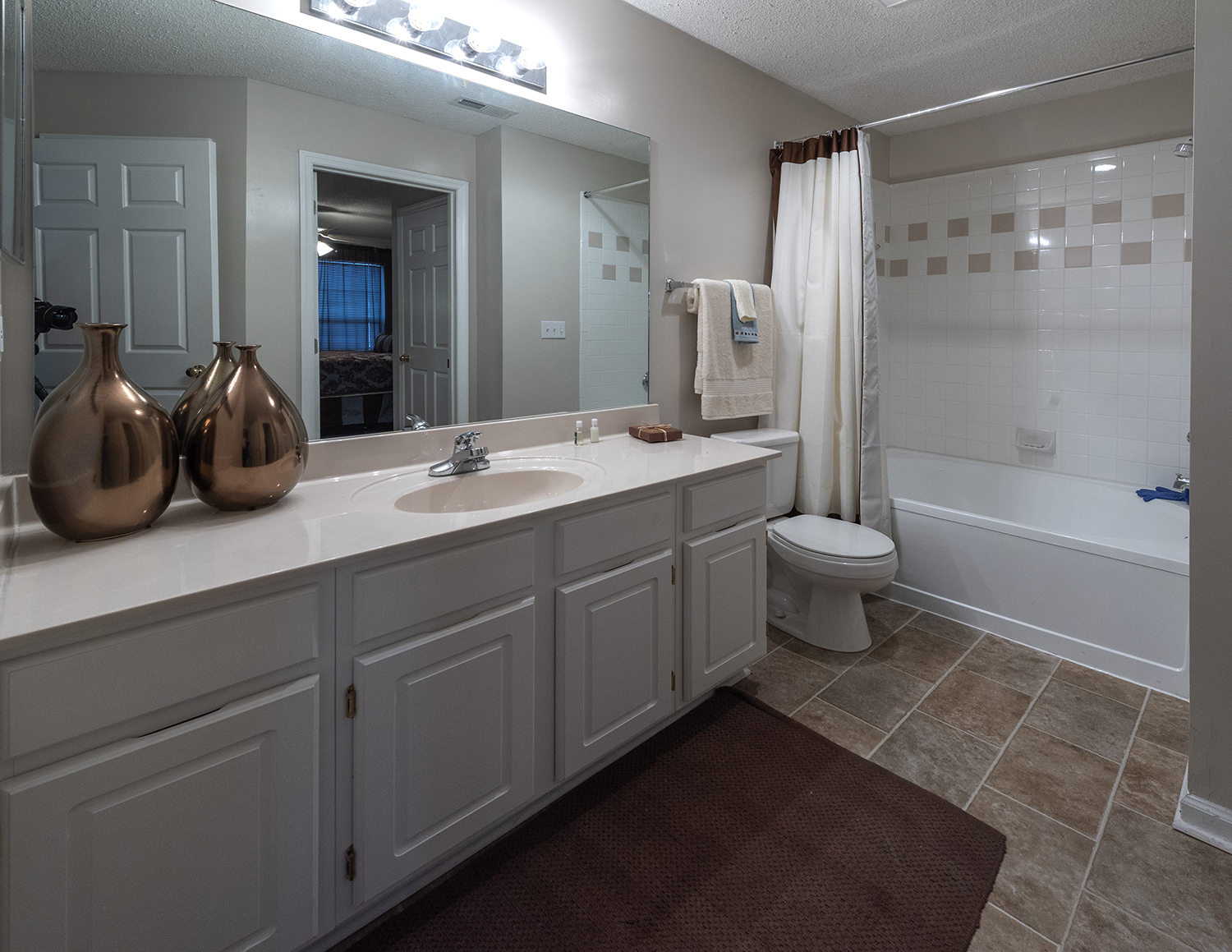 The Fountains at Andover The Multifamily Advisory Group at Cushman & Wakefield